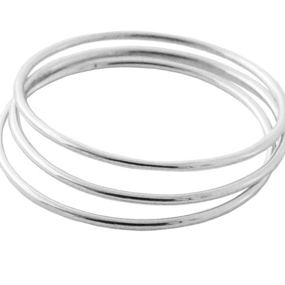 Victoria Leland Design Elegant Silver ring set